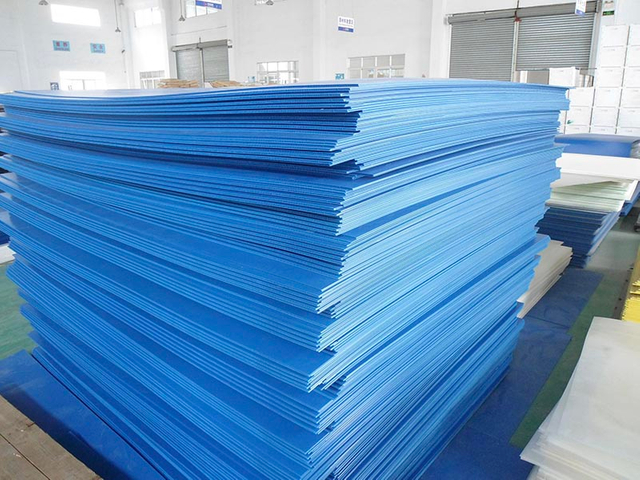 interlayer spacer pallet pads